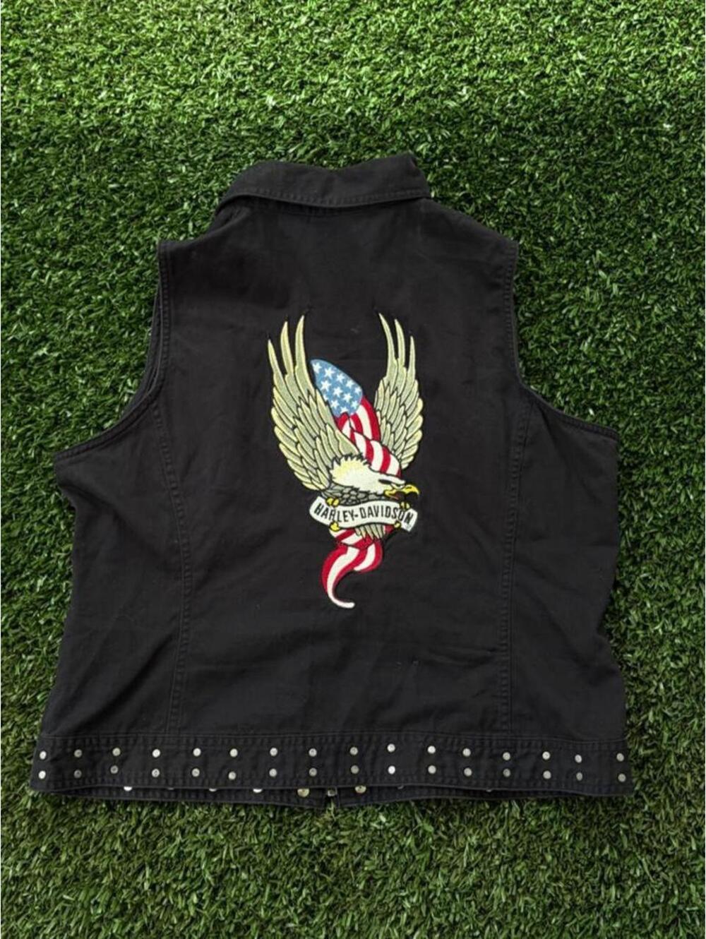 Harley-Davidson Men's Black Sleeveless Vest with Eagle and American Flag Embroic